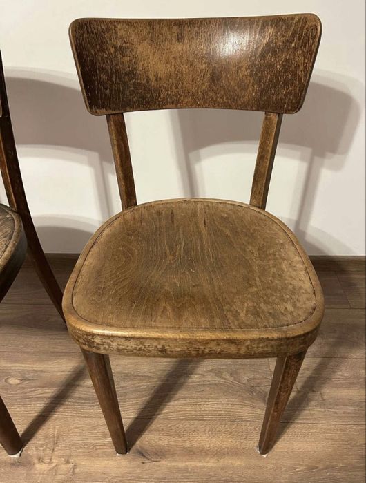 Krzesła drewniane, gięte, stare, zabytkowe firmy Thonet