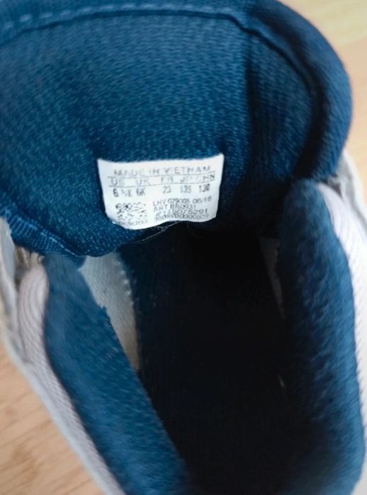 Adidas r. 23 buty za kostkę sneakersy