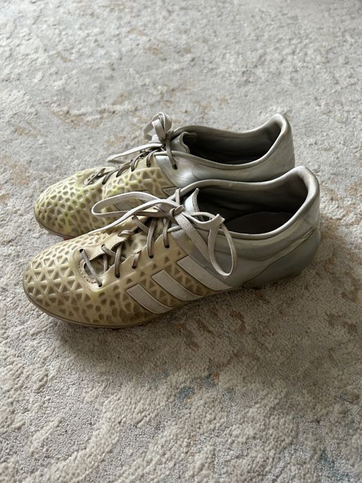 Футбольні бутси Adidas