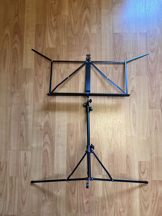 Estante Musical da Stagg