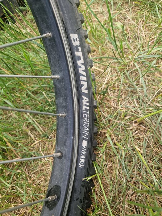 Rower btwin 20 cali racing boy 500
