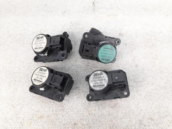 Motor da comporta da sofagem PEUGEOT 308 II