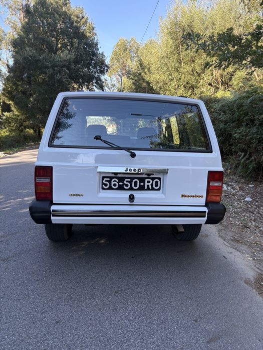 Vendo jeep cherokee XJ  4.0