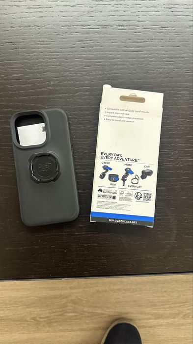 Capa Quadock iPhone 14 Pro - NOVA