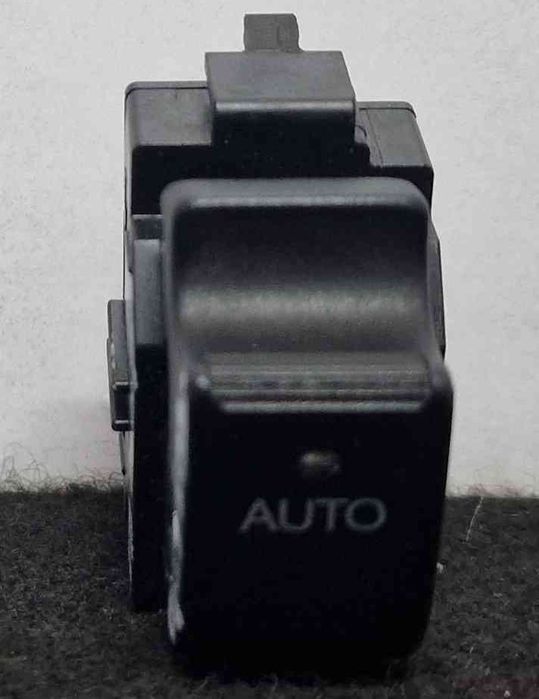 Comando / Botão / Interruptor Multifunções 84810 02041 - TOYOTA COROLLA Hatchback
