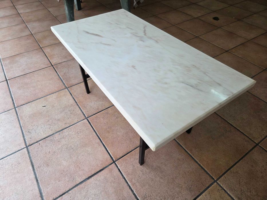 Antiguidade - Mesa de Apoio (Mármore 35Kg)