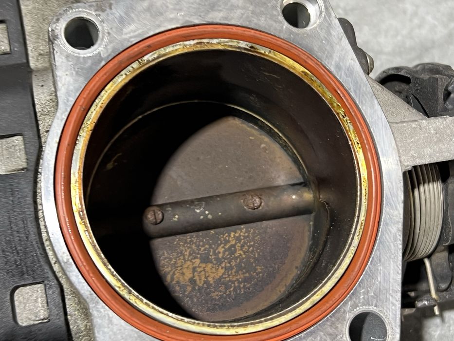 Дросельна Заслонка Hella БМВ Е39 Е46 Е38 М52ту 2.8 m52b28 1439383
