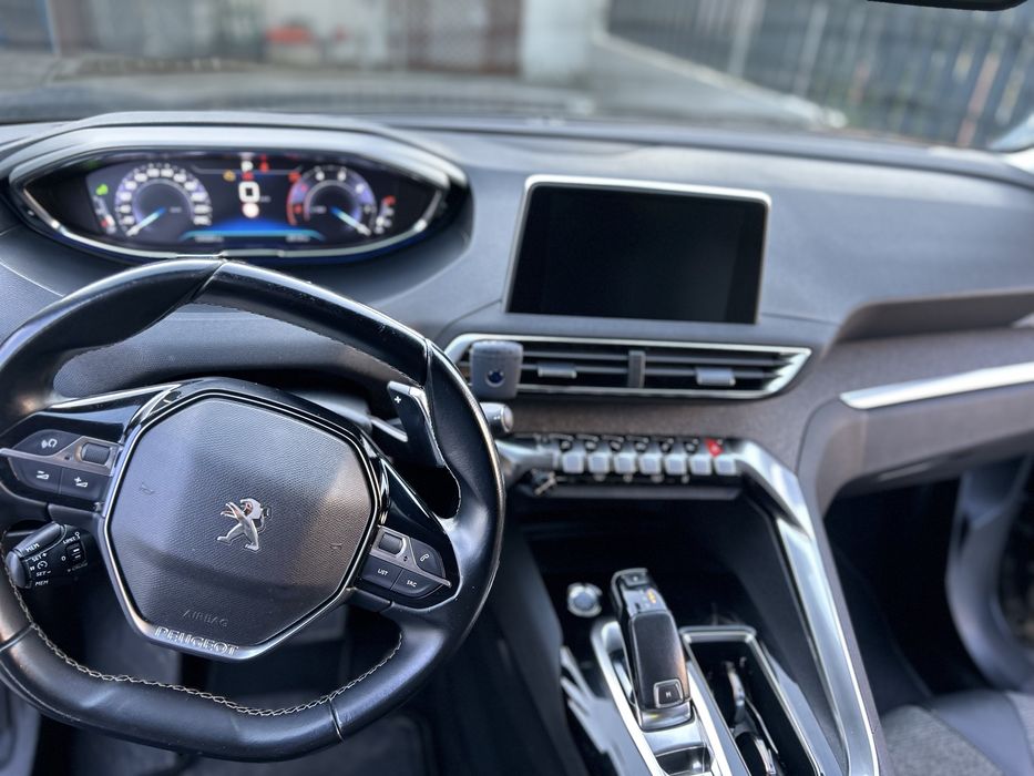 Peugeot 3008 1.5 Blue Hdi 130cv Allure Eat8