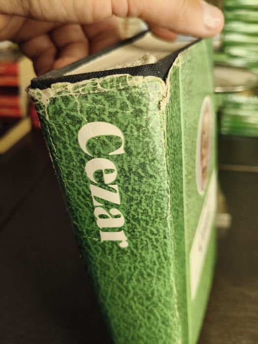 Książka pod tytułem Cezar ⁷⁵