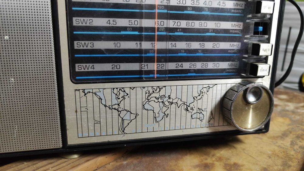 Vendo Radio SILVER Made in Japan