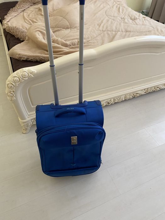 Чемодан delsey ручная кладь
