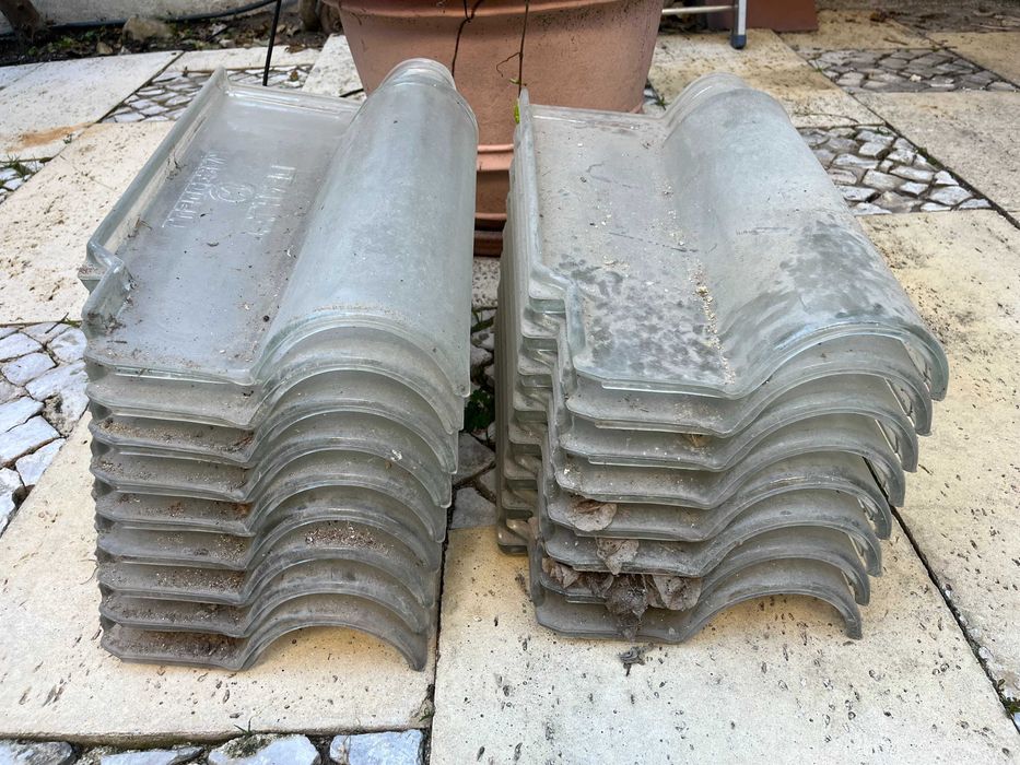 Telhas Lusa Usadas em bom estado.
