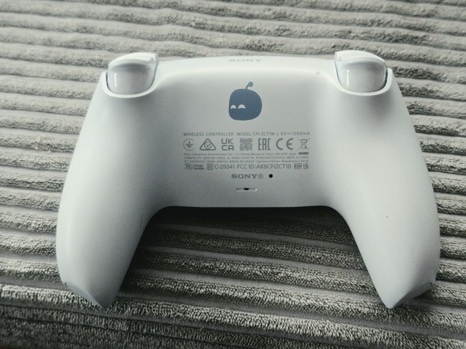 Pad ps5 astro bot