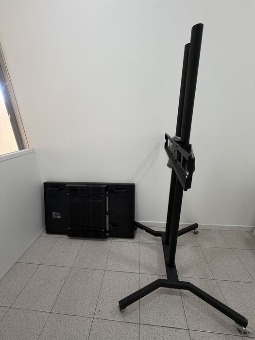 LCD Sony Profissional/ Comercial + Suporte