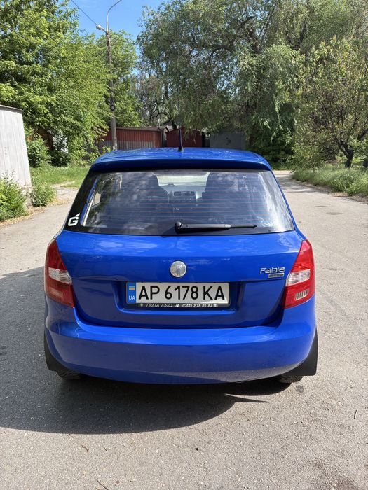 Skoda Fabia 2 1.4 официальная  обмен на универсал/ минивен