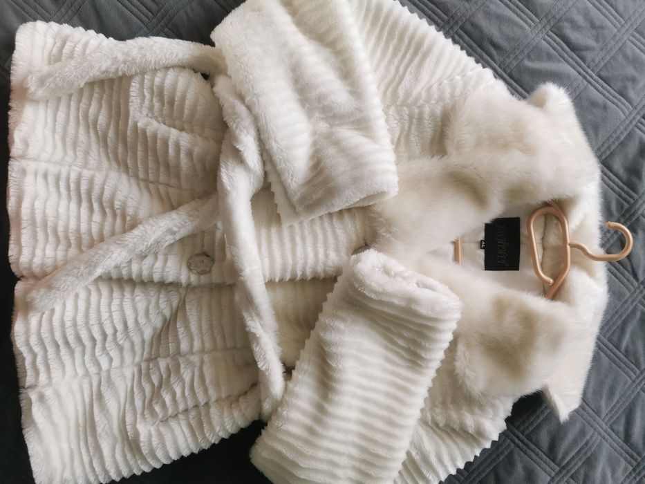 Futerko ślubne białe kremowe