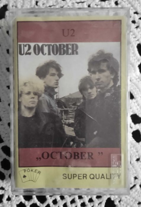 U2 – October – kaseta magnetofonowa