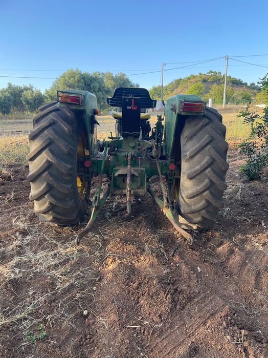 Trator Jonh Deere 1850