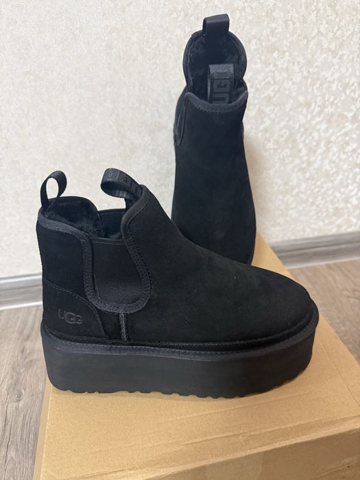 UGG  натуральні оригінал