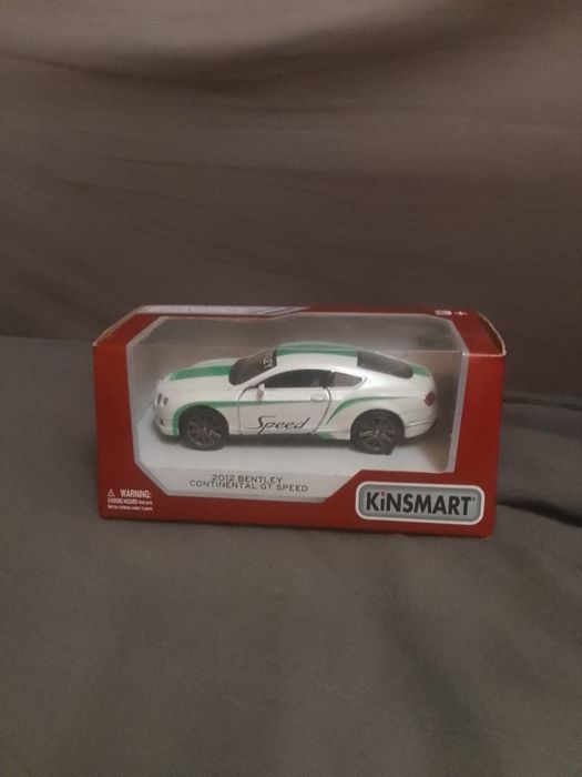 Машинки KINSMART