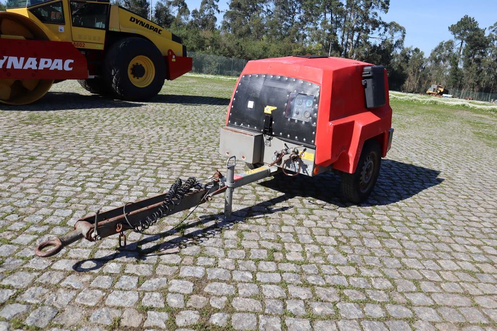 Kaeser M20 2014 Compressor de Ar Rebocável