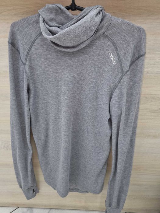 Термокофта з капюшоном Odlo. Розмір М