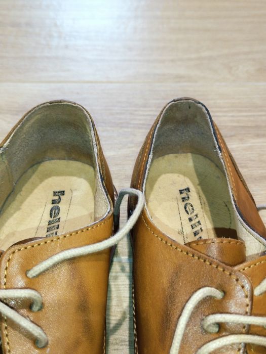 Sapatos pele camel 39