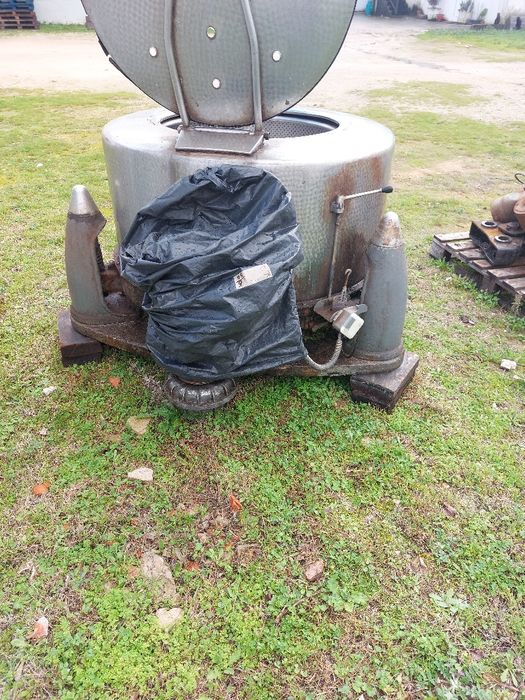 Maquina Centrifugador de cesto