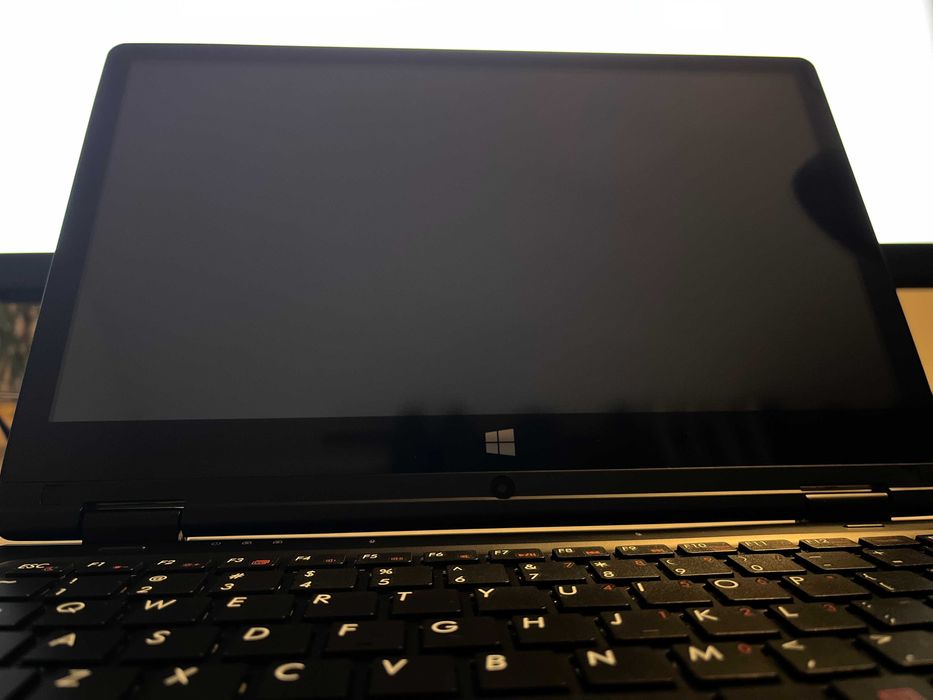 Laptop TechBite Arc 11.6 64GB HD | STAN IDEALNY