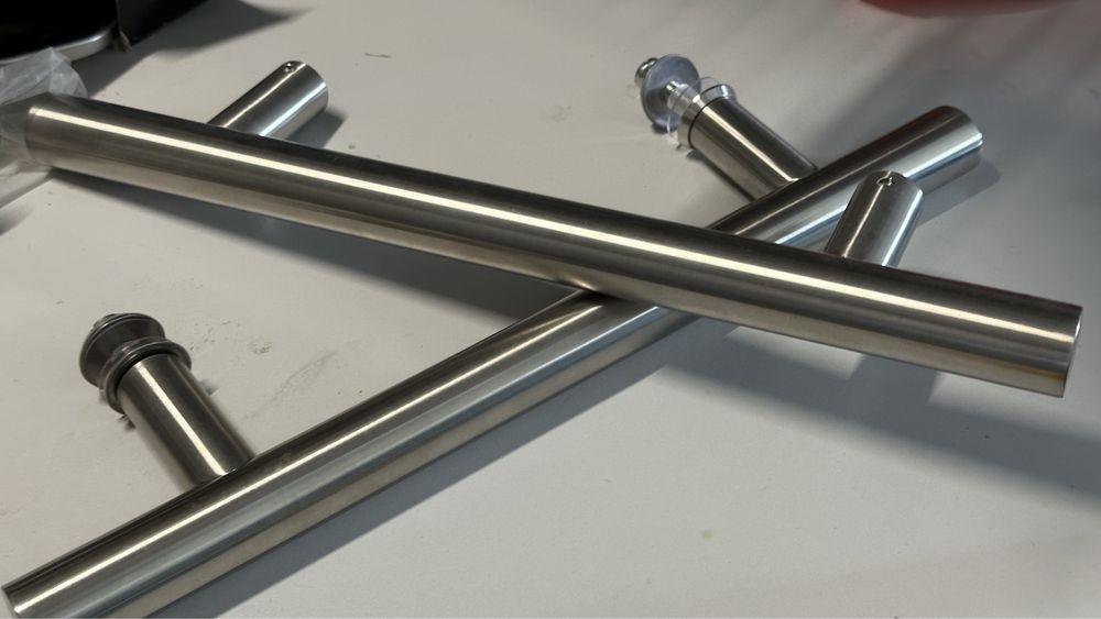 Puxador de porta inox com óculo