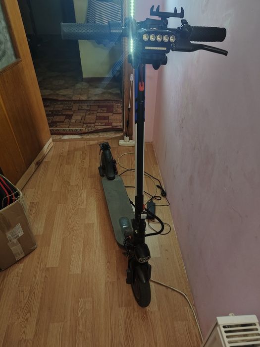 Електросамокат e-wheels e9 (e2s v2 pro) / crosser e9