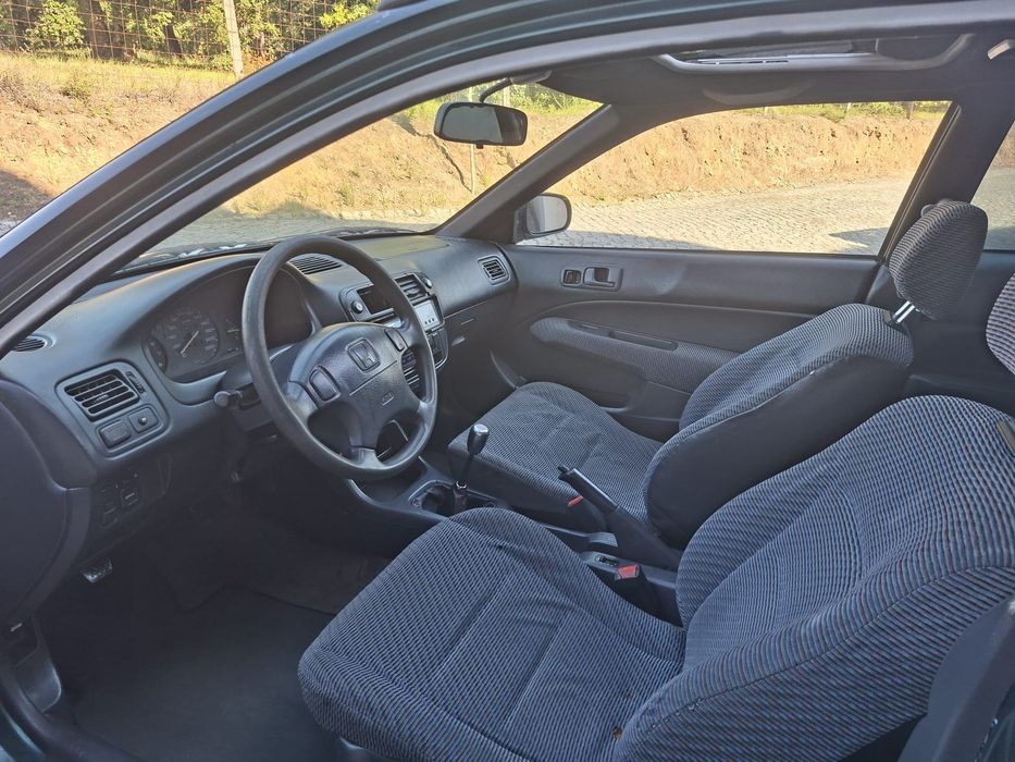 Honda Civic EJ9 Sedan  1.4i  90cv Gasolina Caixa de 5 Velocidades de 1996