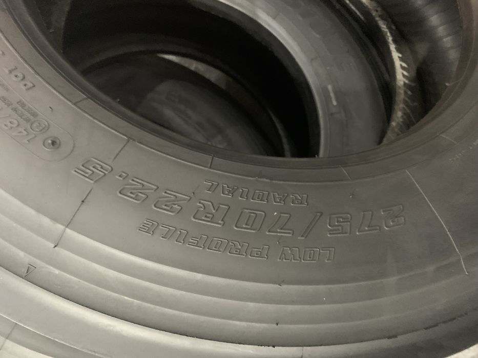 шина вантажна б/в 275/70R22,5 Bridgestone R297 (2 шт.)