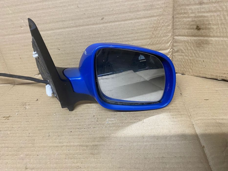 LUSTERKO PRAWE MECHANICZNE RĘCZNE VW GOLF IV 057252