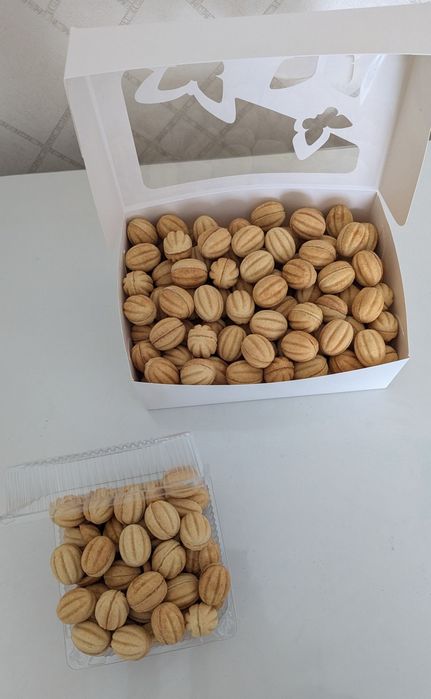Горішкі зі згущеним молоком