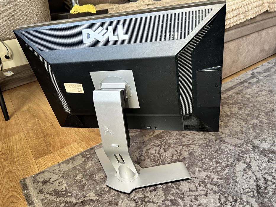 Монітор Dell 2410