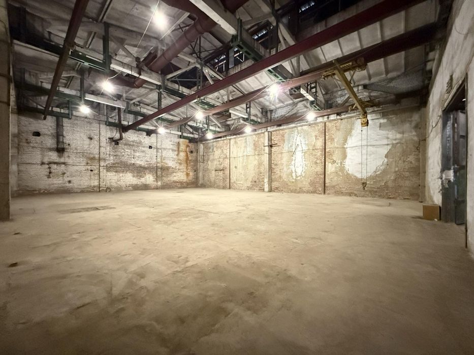 Склад 1200кв м здається в оренду