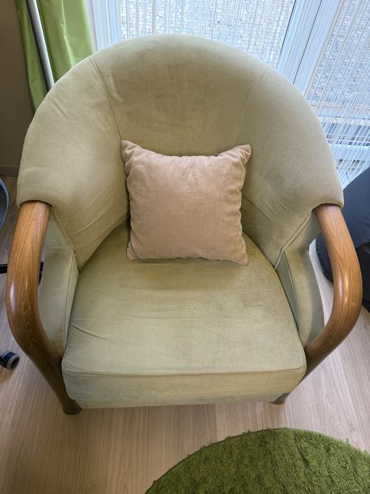 Sofa 3 osobowa + fotel Unimebel Oliwia lite drewno