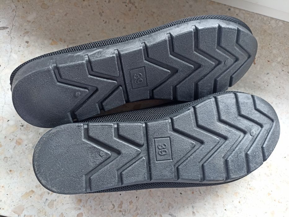 Czarne letnie buty damskie