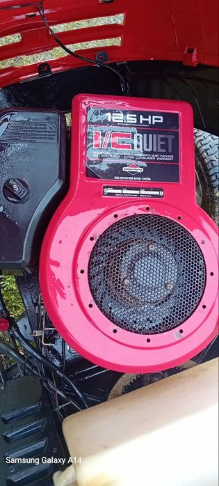 Trator corta relva com cesto 12.5cv