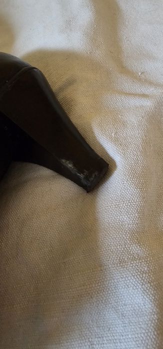 Czarne czółenka na niskim obcasie rozmiar 37