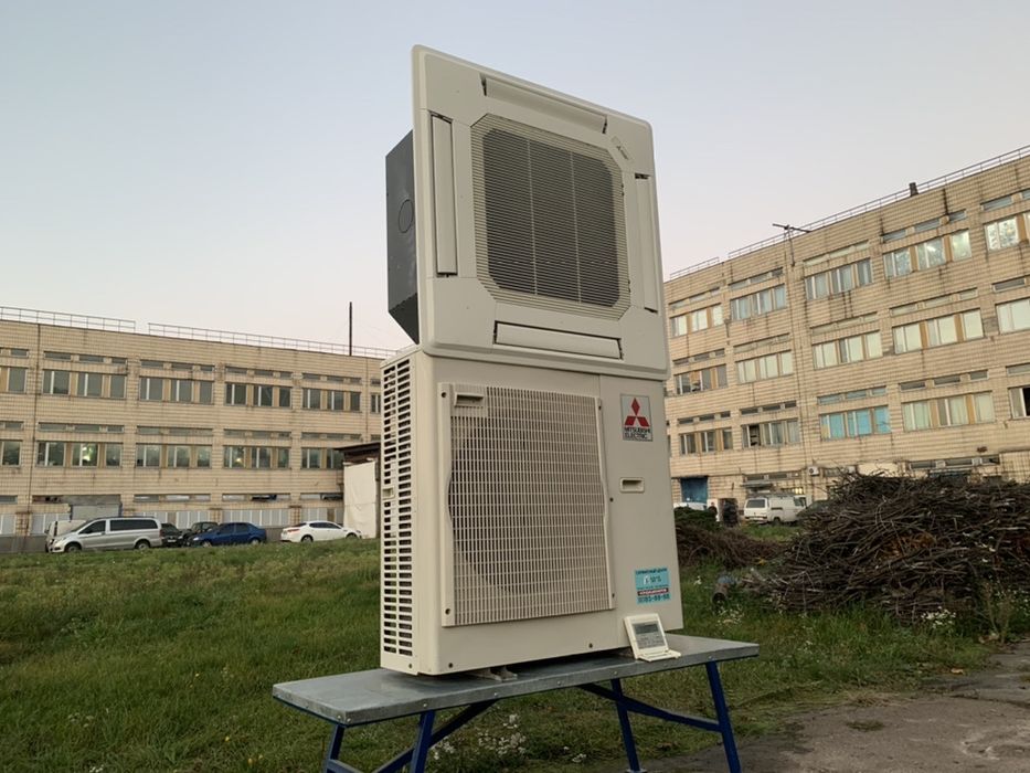 Инверторный кассетный кондиционер Mitsubishi Electric до 60 м2 монтаж