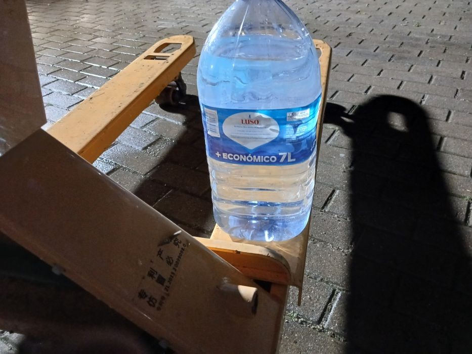 Balança de pesagem até 2 toneladas  num porta paletes