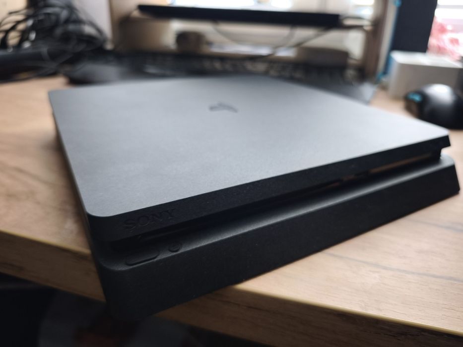 Konsola PlayStation 4 slim 500gb