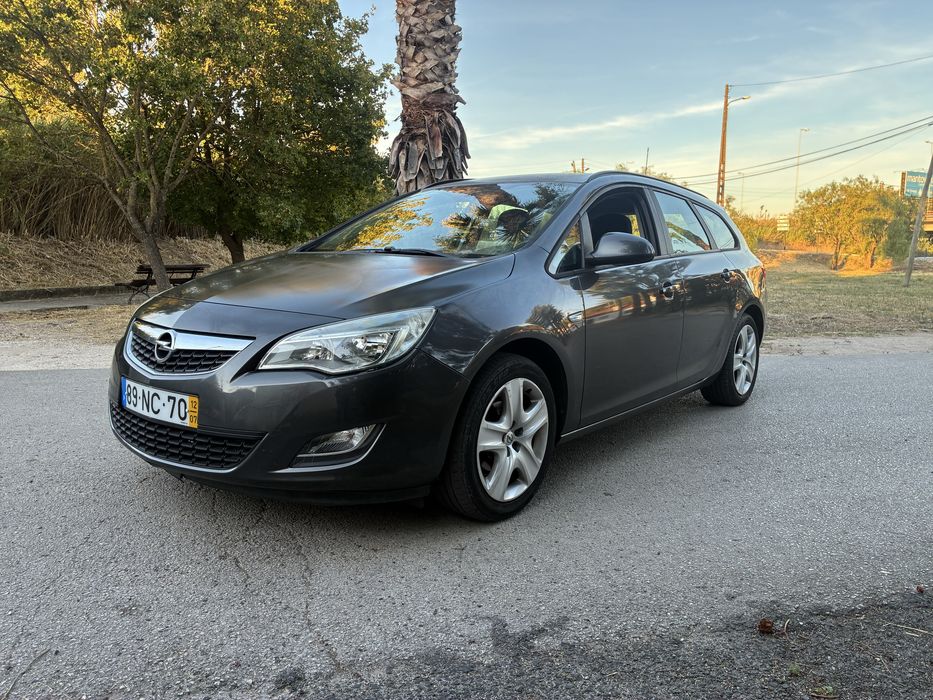 Opel Astra 1.3 CDti na