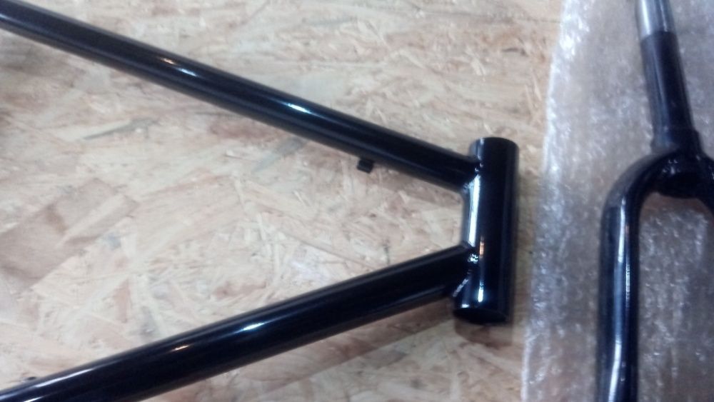 quadro singlespeed ou fixie novo.