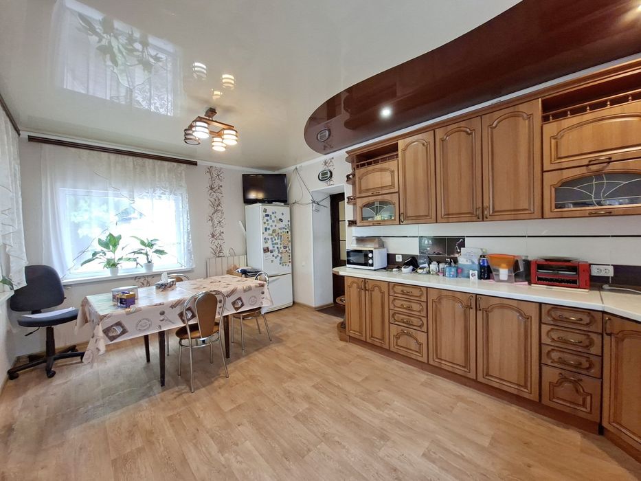 Продаж, Будинок окремий, Ялинкова, ділянка 6 сот.