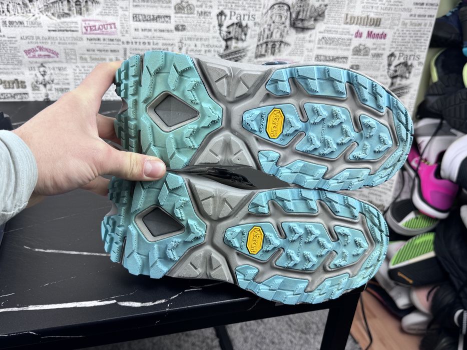 Зимові Черевики Hoka One One Kaha 2 GTX Розмім 38.5 Ботінки