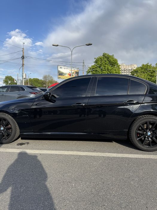 Bmw e90 2010 рест