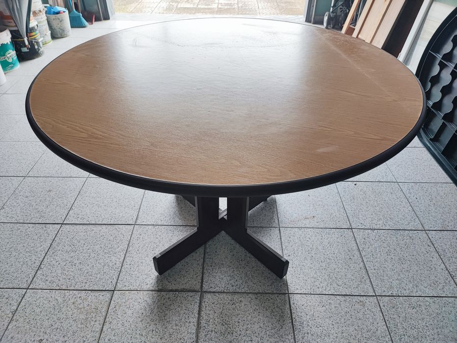 Mesa redonda 118cm